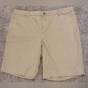 Lauren Ralph Lauren Women’s Khaki Shorts Size 14 9.5in Inseam Belt Loops Casual